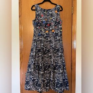 Eshakti sleeveless fit & flare navy floral dress Sz L